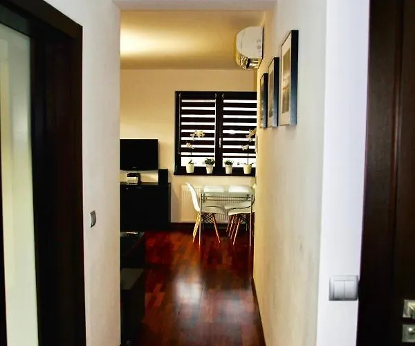 Aqua 4 Апартаменты *